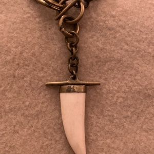 Beautiful chunky tusk necklace